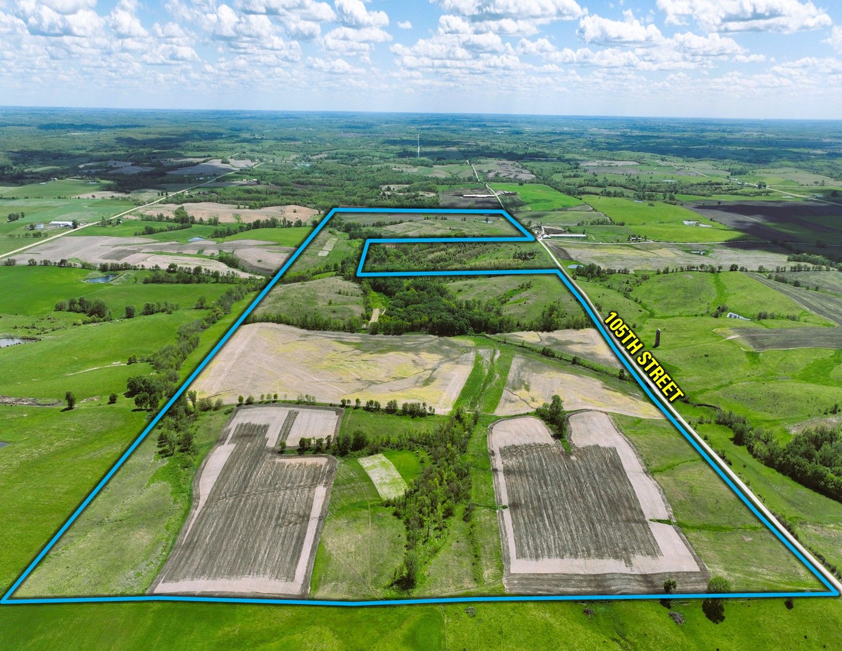 Listing Photo: Drone Outline N